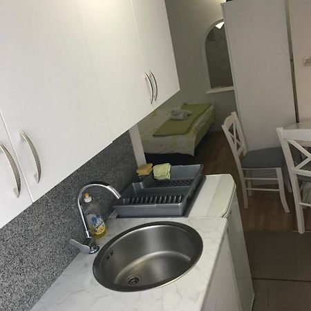 Skenderi Apartment Studio ซริกเวนิซา ภายนอก รูปภาพ